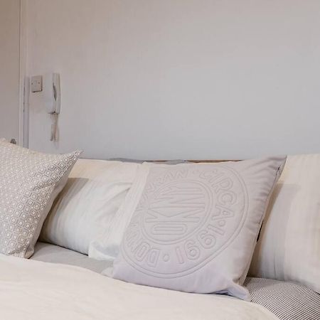 Your Lovely Studio Flat- West3 Londýn Exteriér fotografie